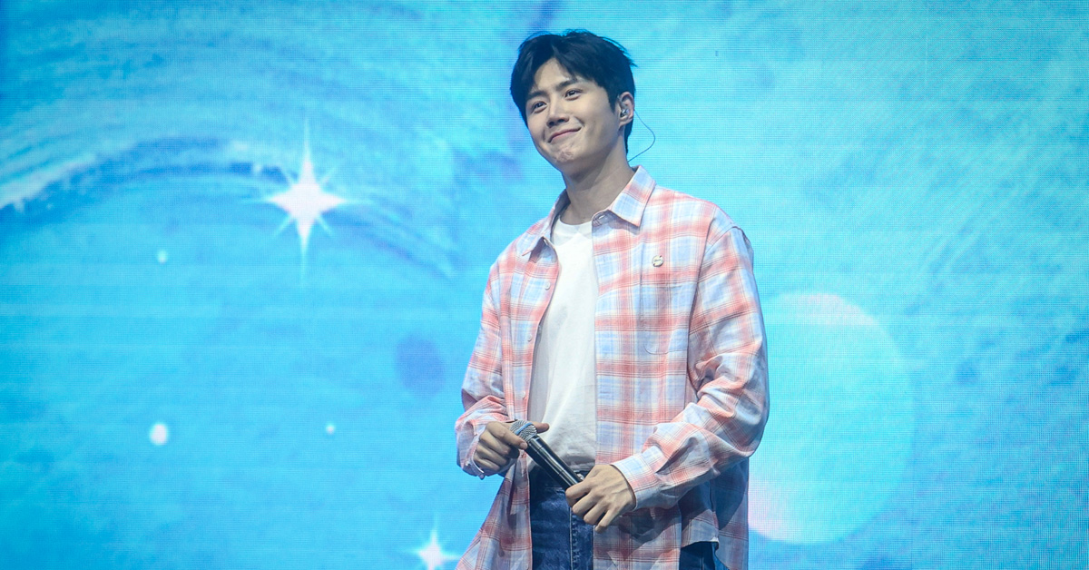 Kim Seon-ho Illuminates Manila with Color+Full Tour Experience at Mall of Asia Arena